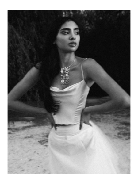 WinterinDubai, Sarah, Tarfut, Black and white-11