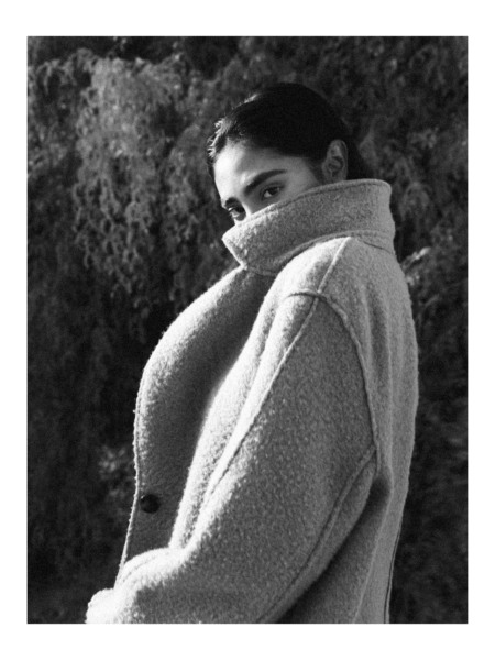 WinterinDubai, Sarah, Tarfut, Black and white-11