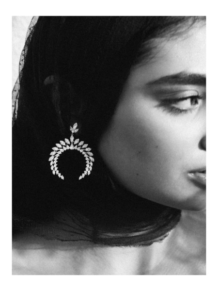 WinterinDubai, Sarah, Tarfut, Black and white-11