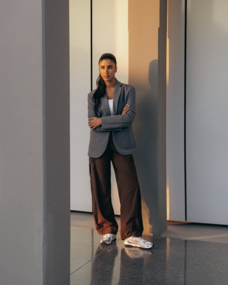 VOGUE x NEW BALANCE - Client: VOGUE Arabia Print: 12/25